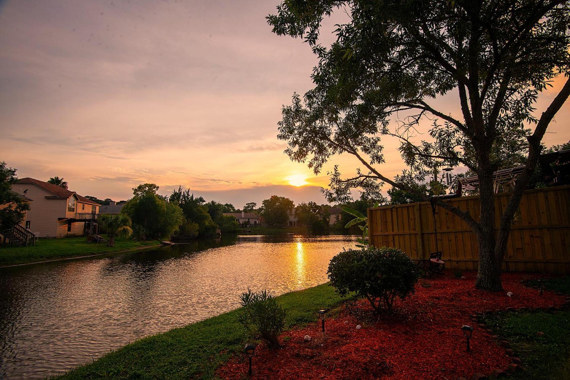 Savannah Lakefront Retreat Near Tybee Beach With King Bed And Free Parking Eksteriør billede